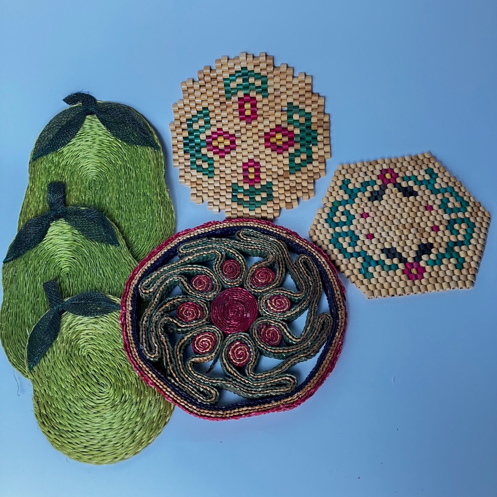 Vintage Trivet Coaster Set 6pc Mixed Sizes Multicolor Vintage Boho Straw Wood